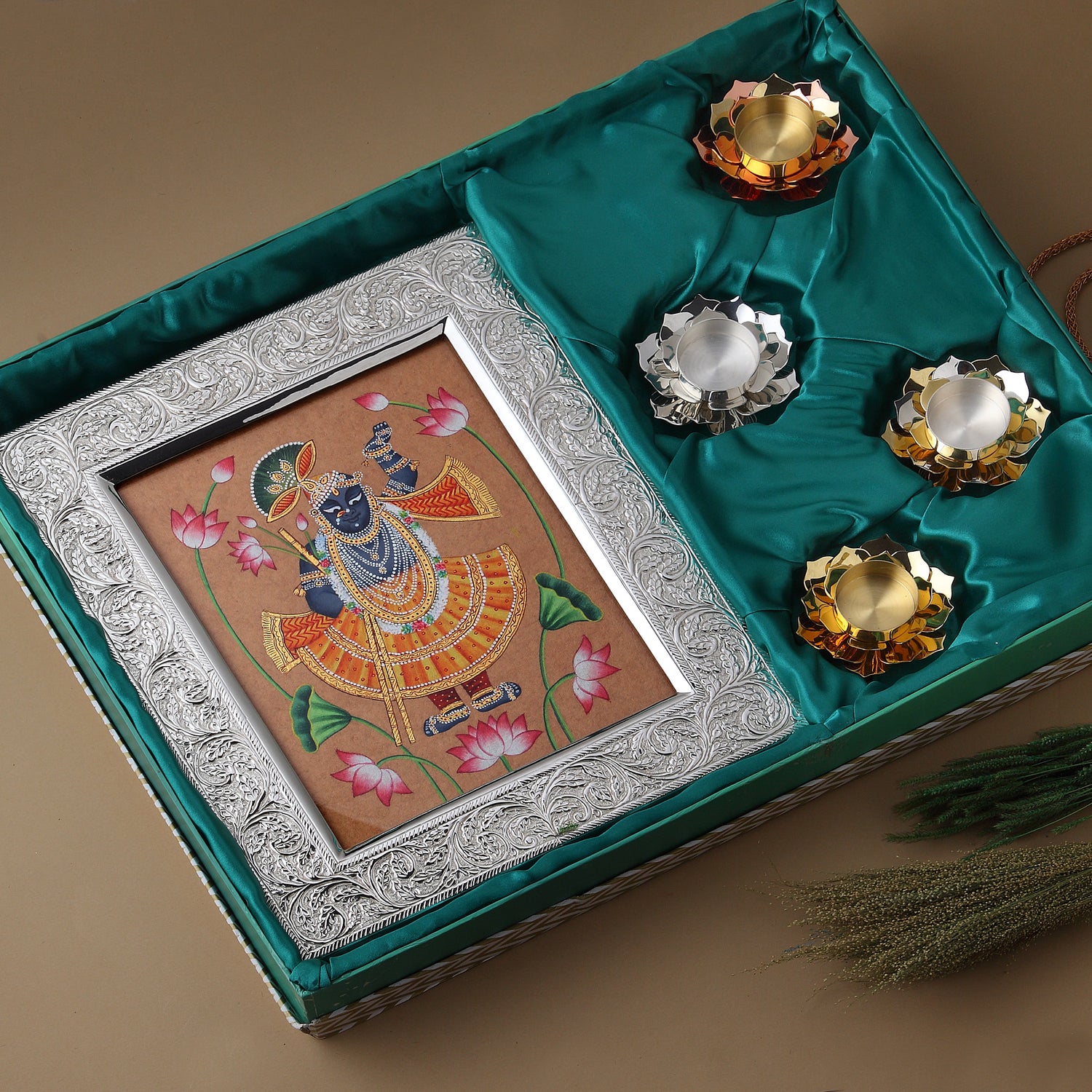 Shrinathji Pichwai Photo Frame and Tea Light Holders: Spiritual Elegance