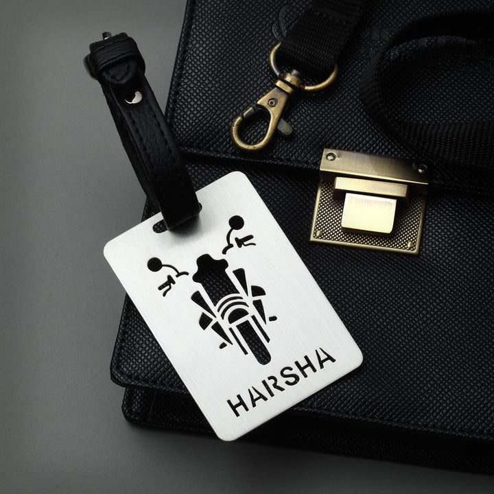 A touch of luxury : Personalized travel tags by Code Silver