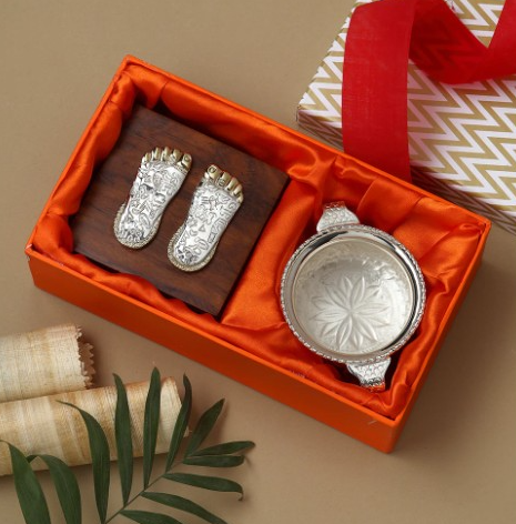 Silver Gifts: Light Up Diwali with Personalized Gifts for Every Special Occasion