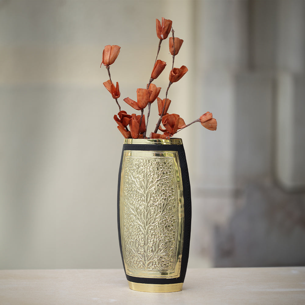 DECORATED VASE