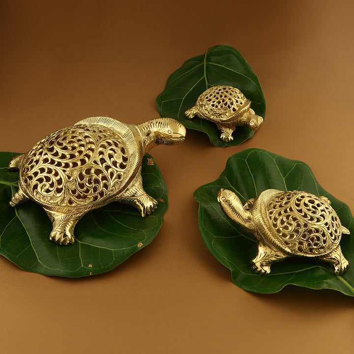 DECORATIVE BRASS TORTOISE SET