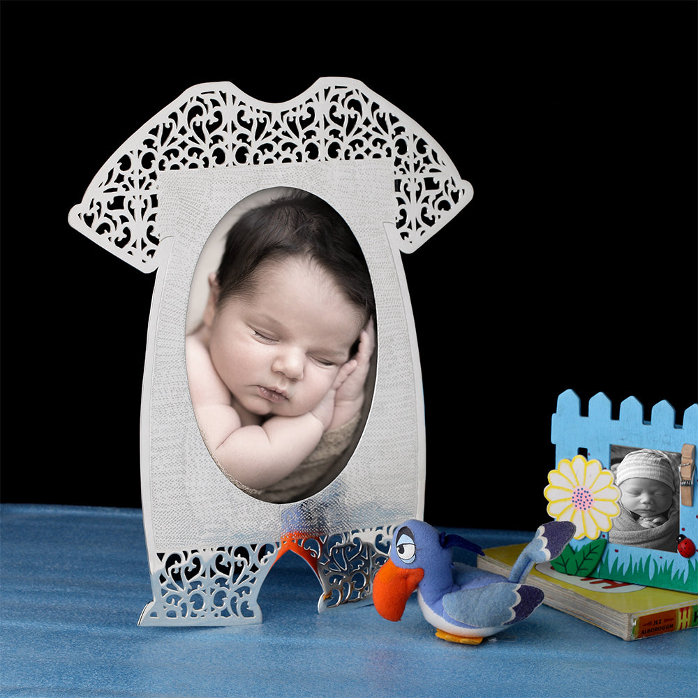 BABY DRESS PHOTO FRAME