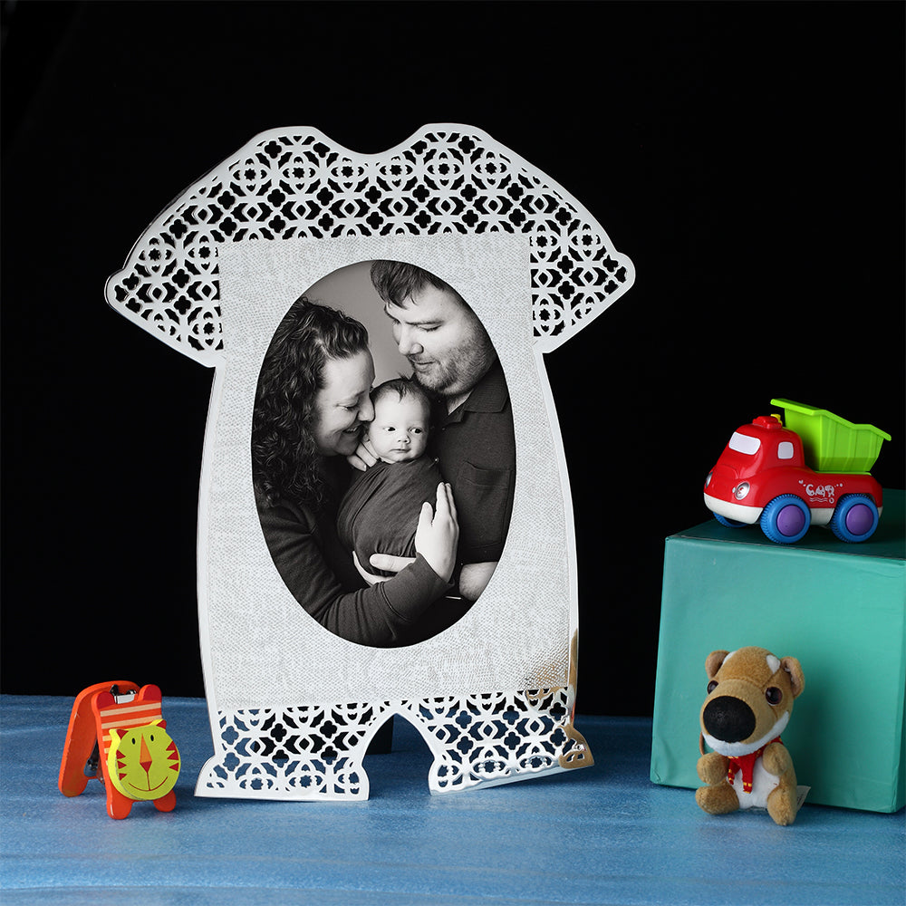 BABY DRESS PHOTO FRAME