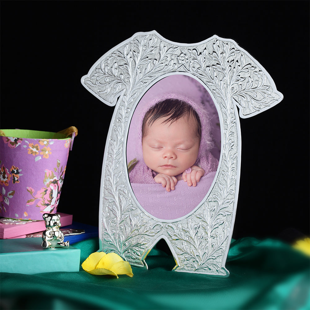 BABY DRESS PHOTO FRAME