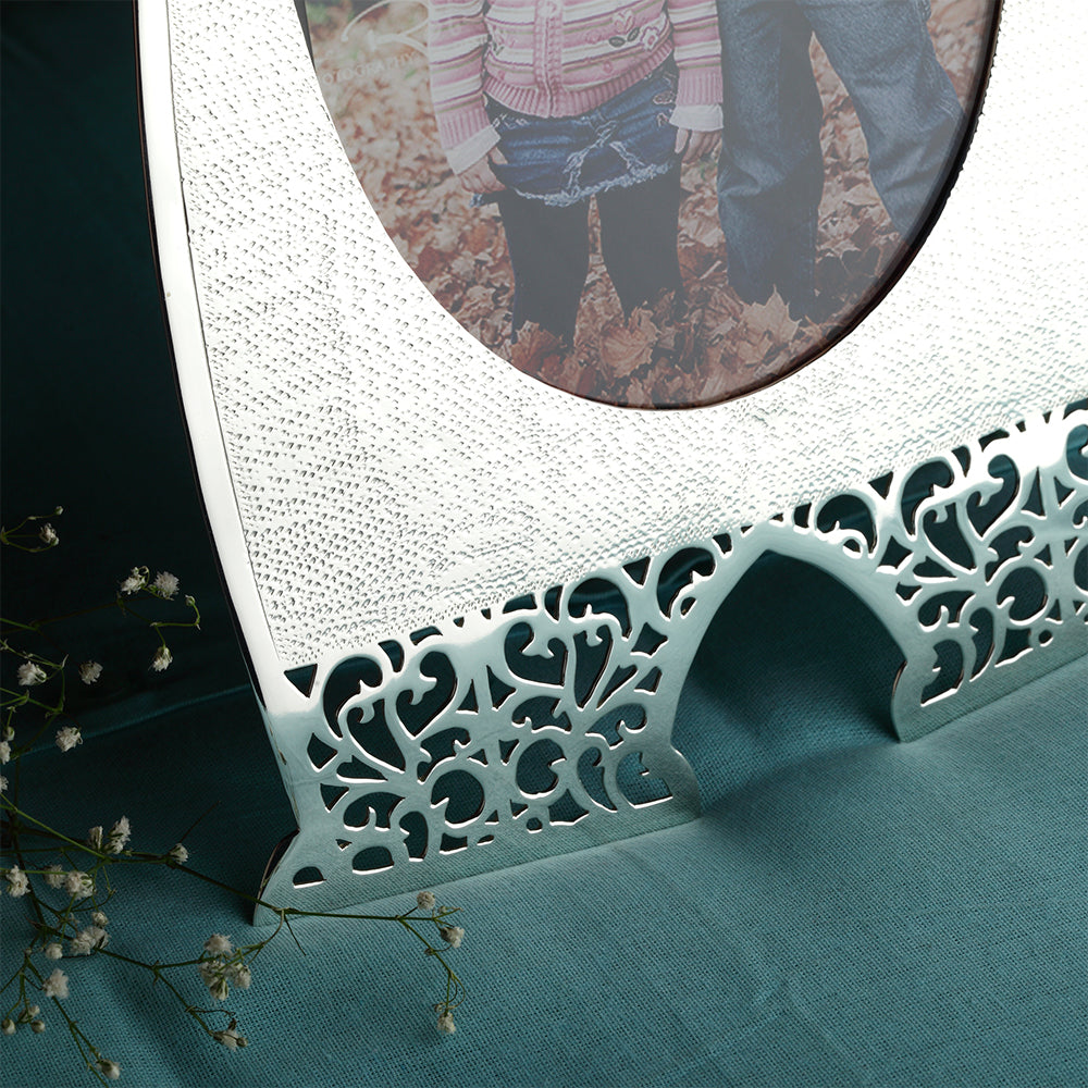 BABY DRESS PHOTO FRAME