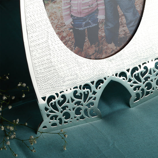 BABY DRESS PHOTO FRAME