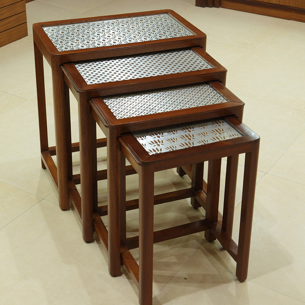 SET OF FOUR NESTING TABLES