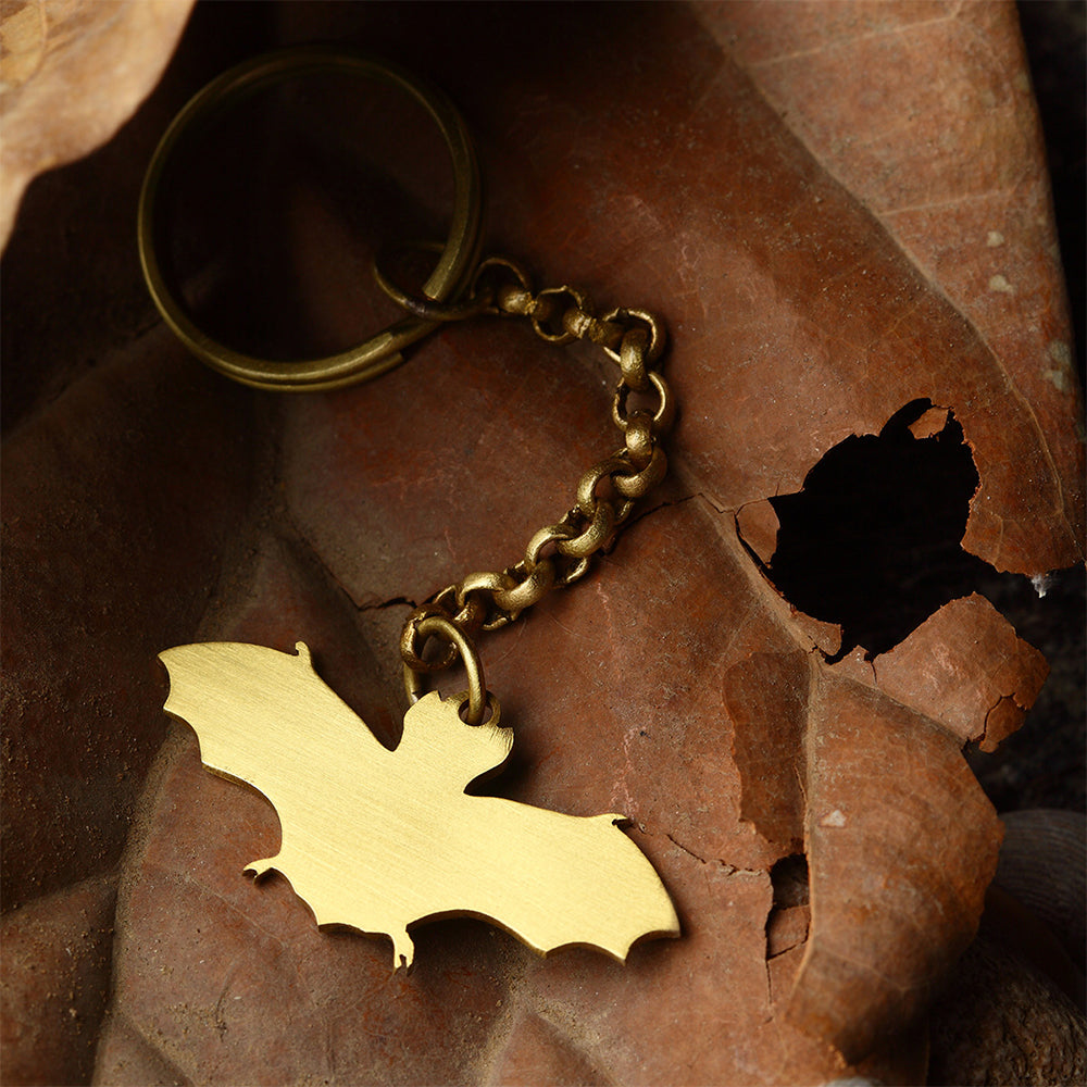 BAT SHAPED - KEY RING