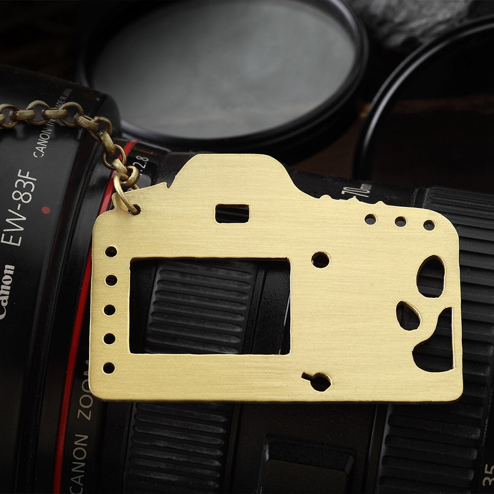 CAMERA PUG MARK - KEY RING