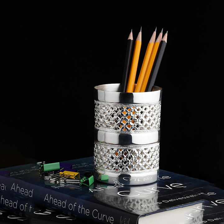 TRADITIONAL PEN HOLDER