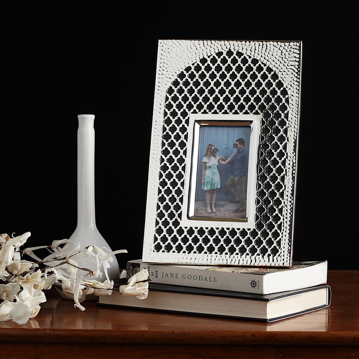 DESIGNED PHOTO FRAME