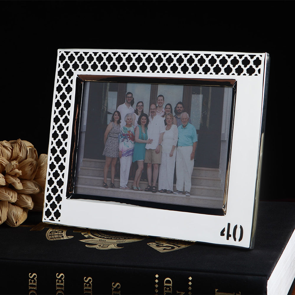 DESIGNED PHOTO FRAME