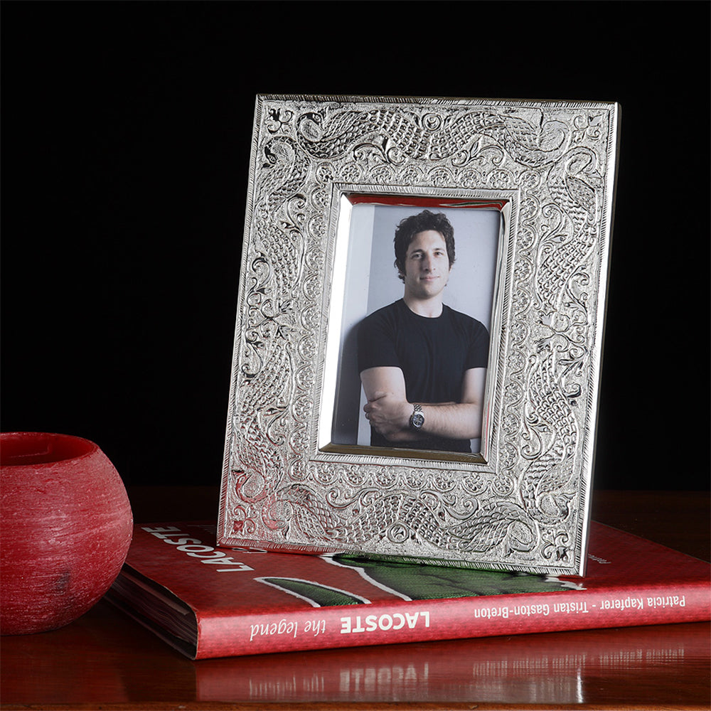 DESIGNED PHOTO FRAME