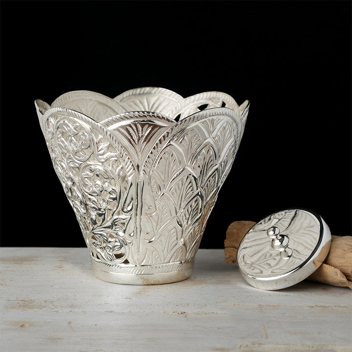 SILVER PLATED GINNY BOX CUM TEALIGHT HOLDER