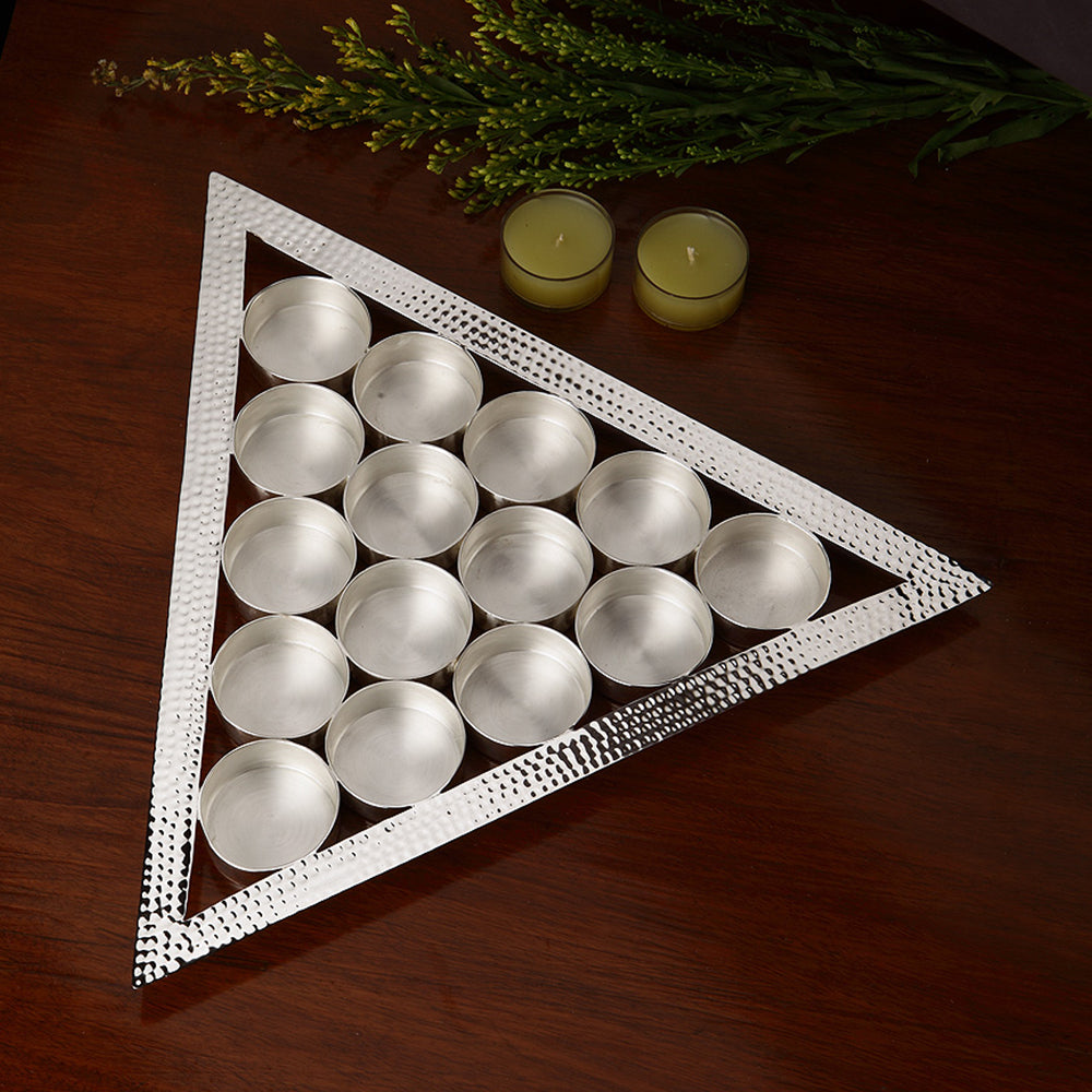 TRIANGLE TEA LIGHT HOLDER