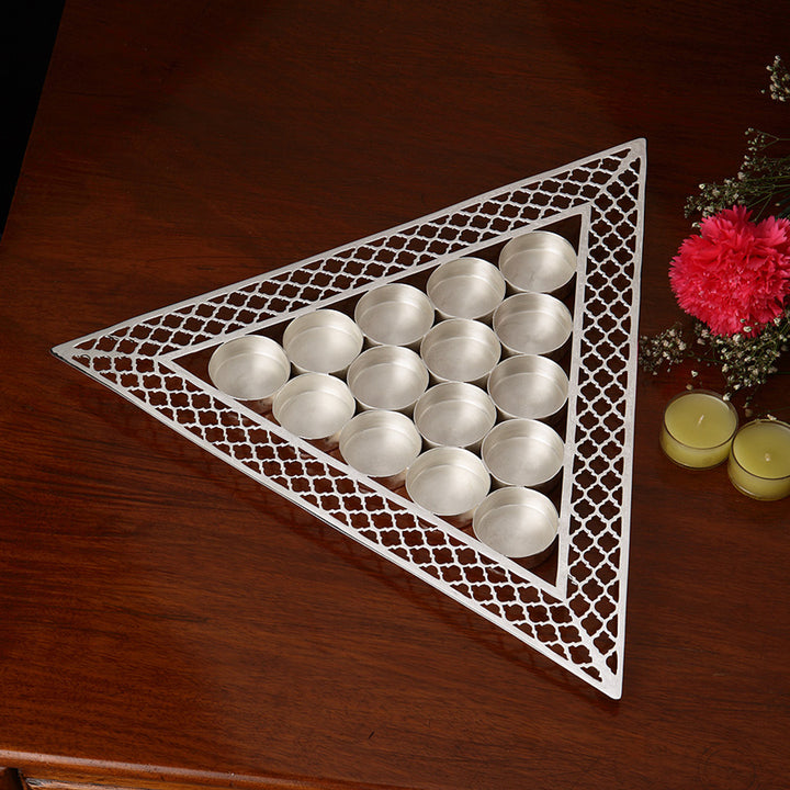 TRIANGLE JAALI TEA LIGHT HOLDER