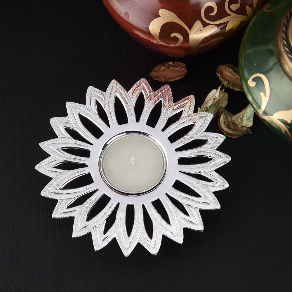 FLOWER TEA LIGHT HOLDER