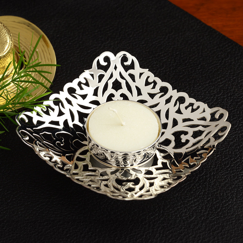 SILVER PLATED TEA LIGHT HOLDER