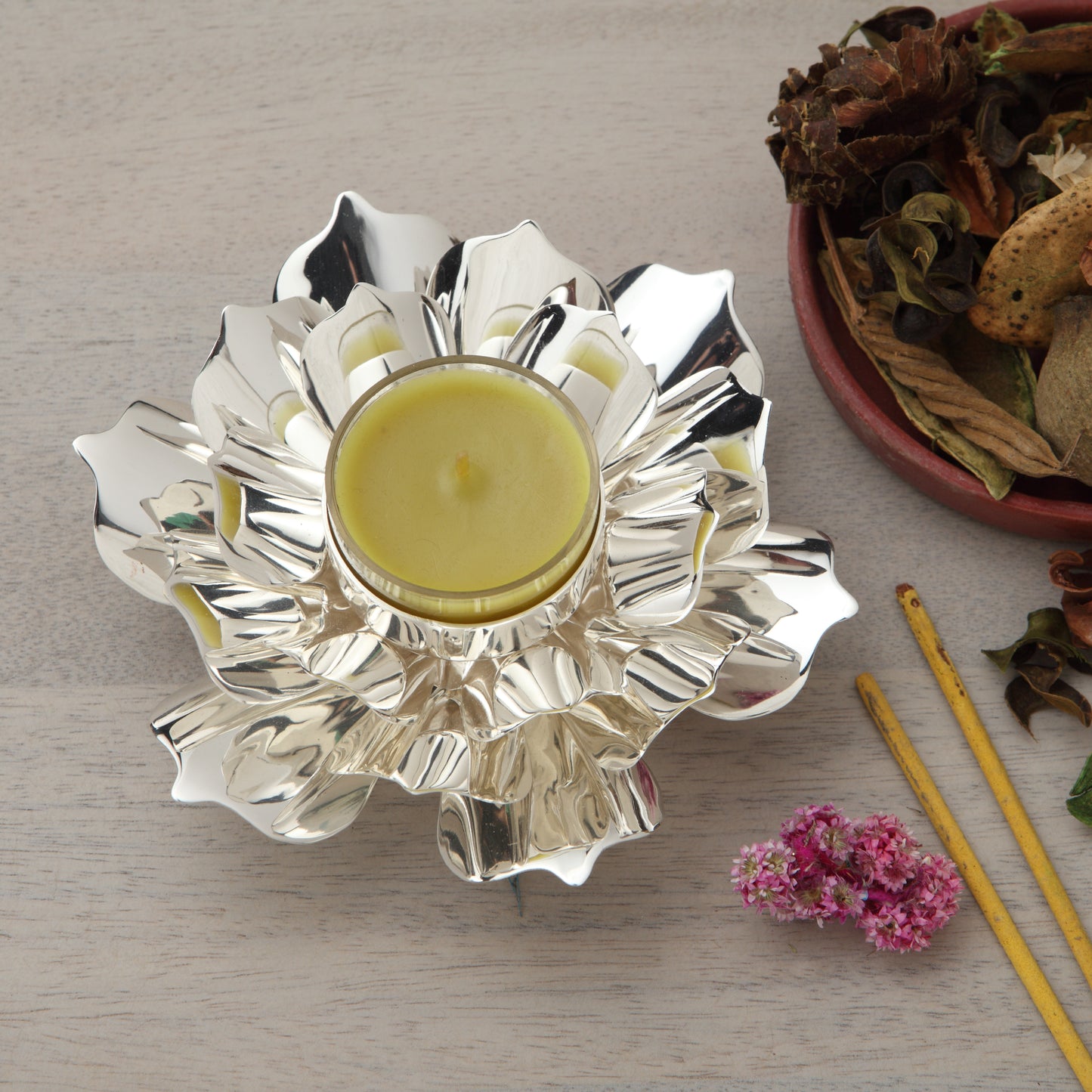 SILVER PLATED TWISTED LOTUS TEA LIGHT HOLDER