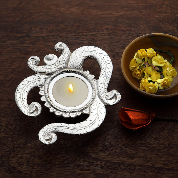 SILVER PLATED TEA LIGHT HOLDER