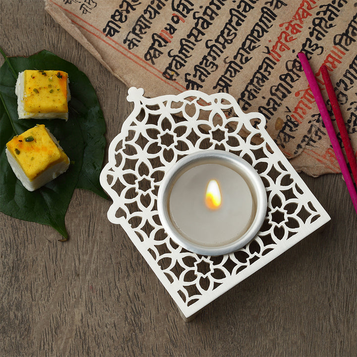 JHAROKHA TEA-LIGHT HOLDER