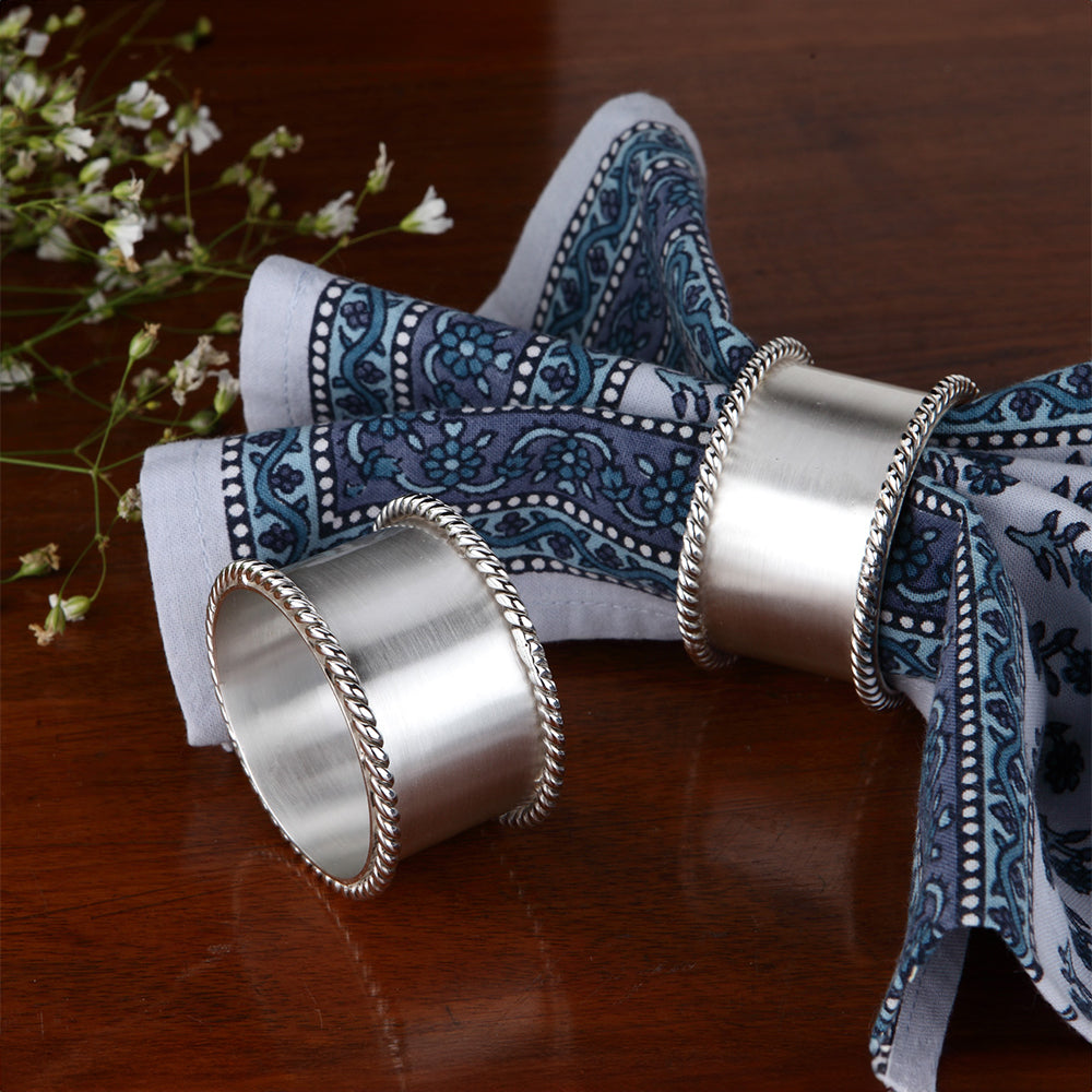 NAPKIN RINGS