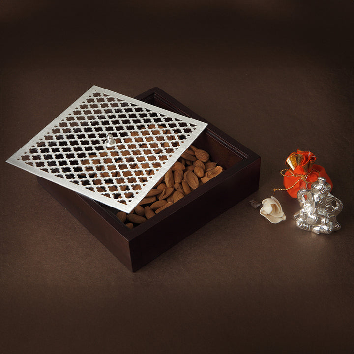 WOOD & JAALI BOX