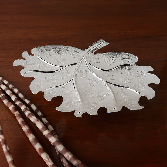 LEAF PLATTER