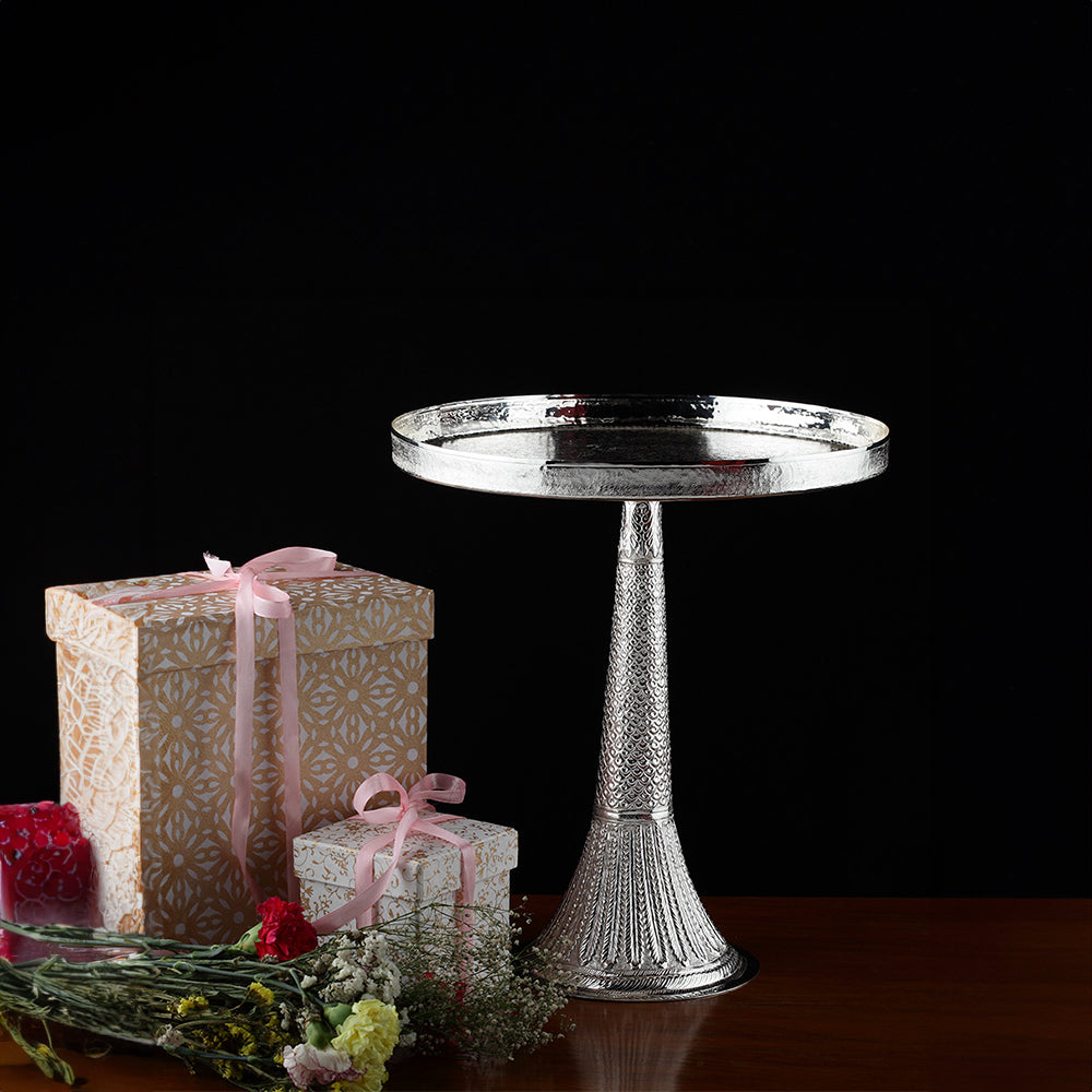 CAKE STAND