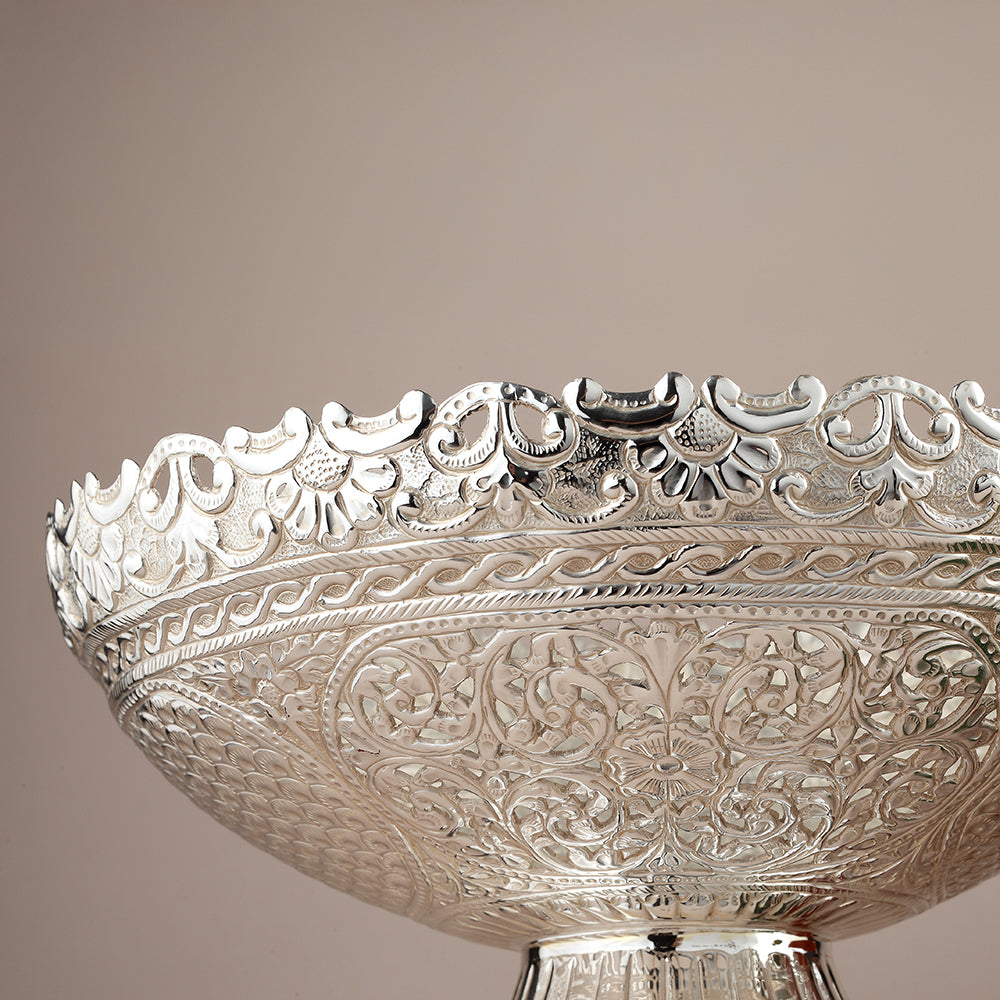 Exquisite Fruit Bowl with Handcrafted Floral Detailing