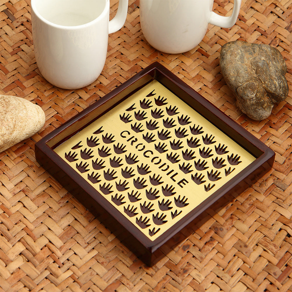 CROCODILE MARKS WOODEN COASTER