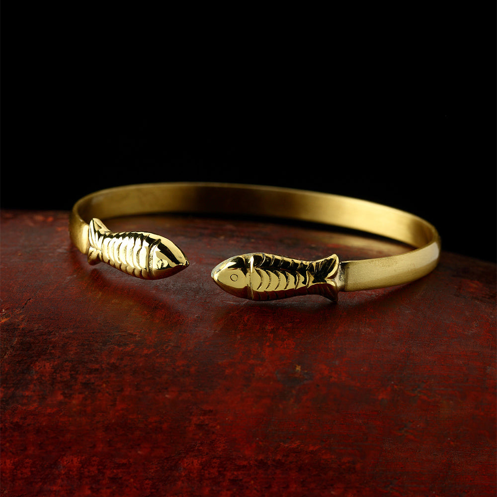 FISH BANGLE